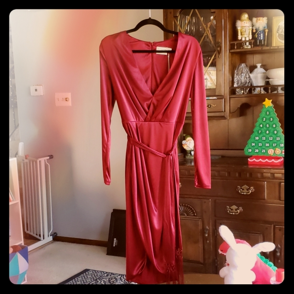 Dress mid-length, red wine/burgundy,